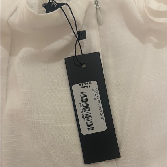 white summer mini dress - Picture 3 of 3